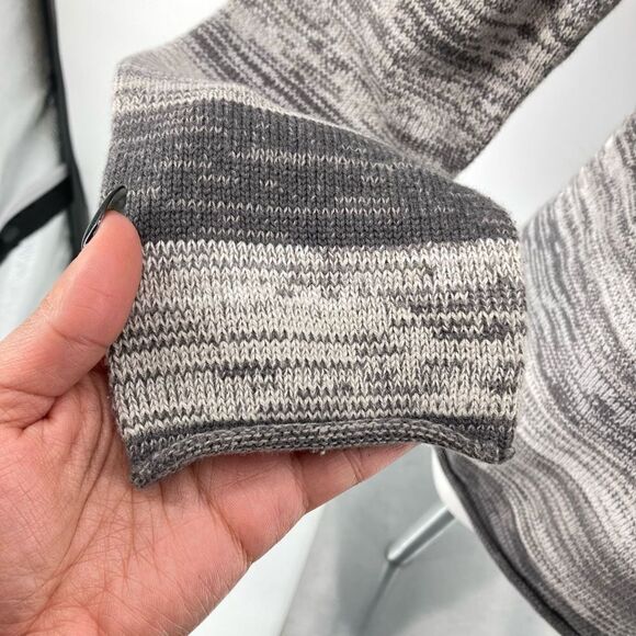 Eddie Bauer Women’s Gray Cotton Stripe Notch Neck Split Roll Pullover Sweater M - Picture 4 of 14